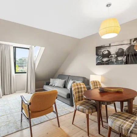 Apartament 108mm House *